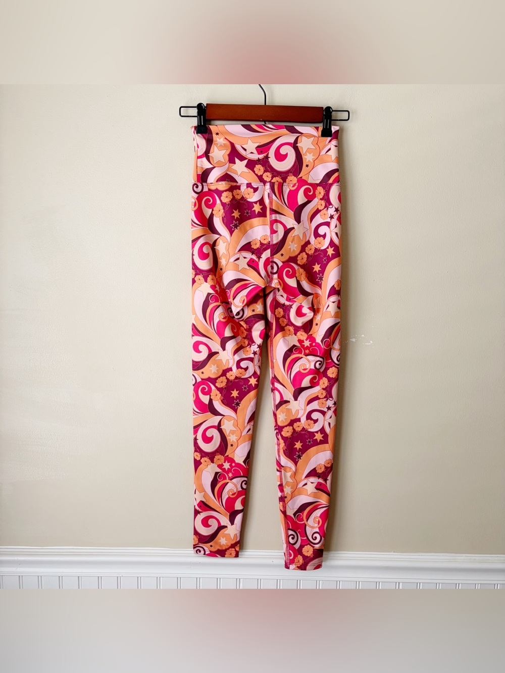 Beach Riot Sport | Piper Leggings Starlight Swirl 70s Floral Orange Pink Small - Picture 6 of 7